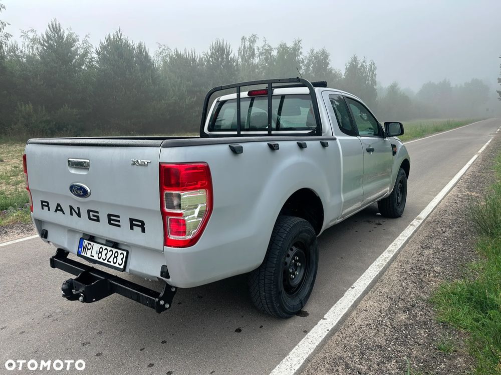 Ford Ranger 2.2 TDCi 4x4 DC XLT - 6