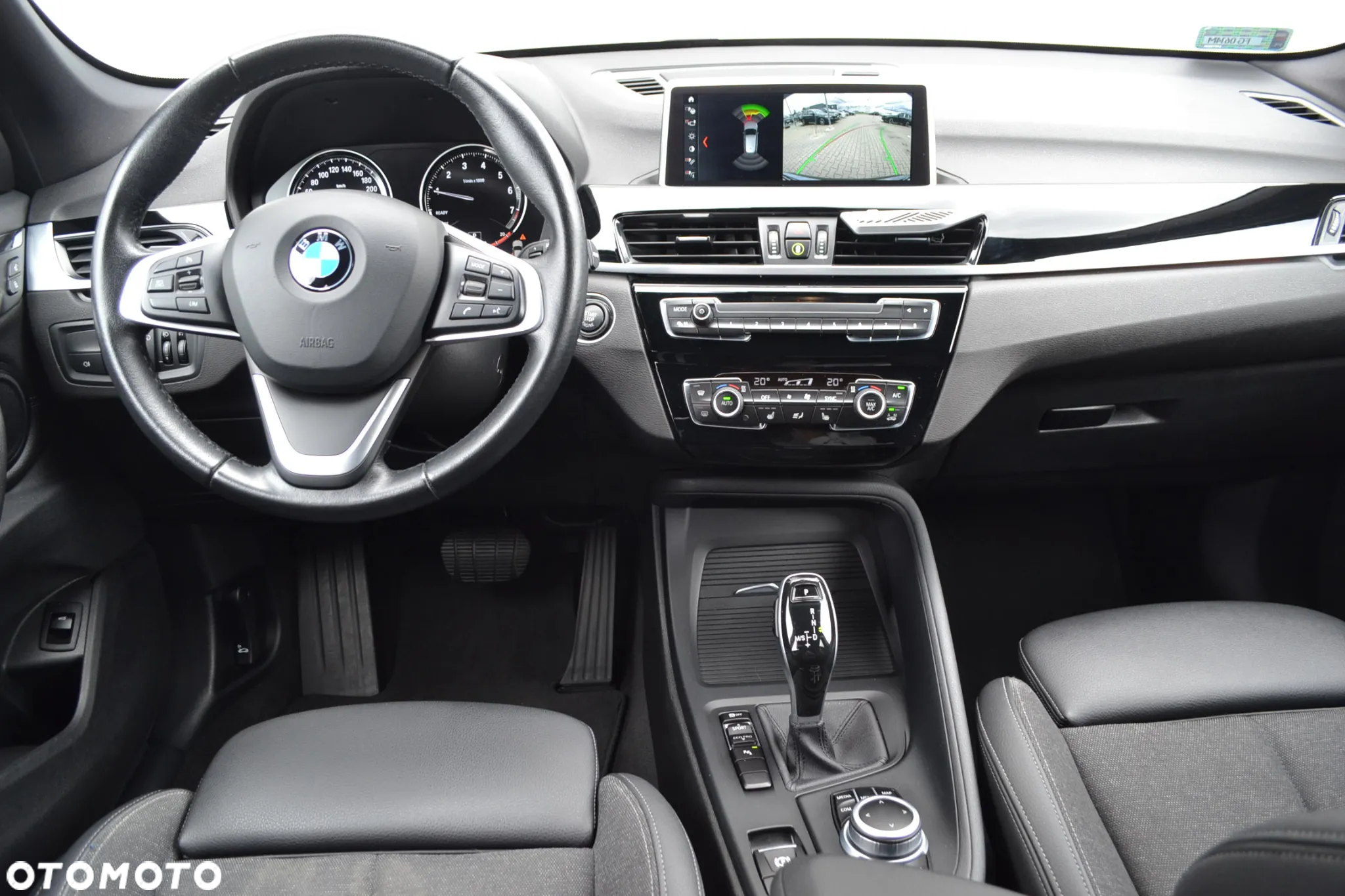 BMW X1 sDrive18i Advantage - 9