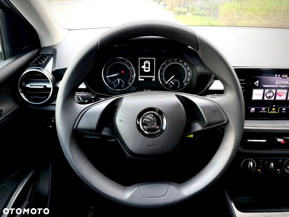 Skoda Fabia 1.0 Ambition - 14