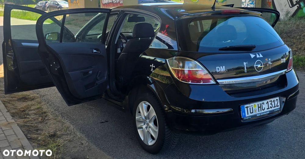 Opel Astra 1.6 Edition - 17
