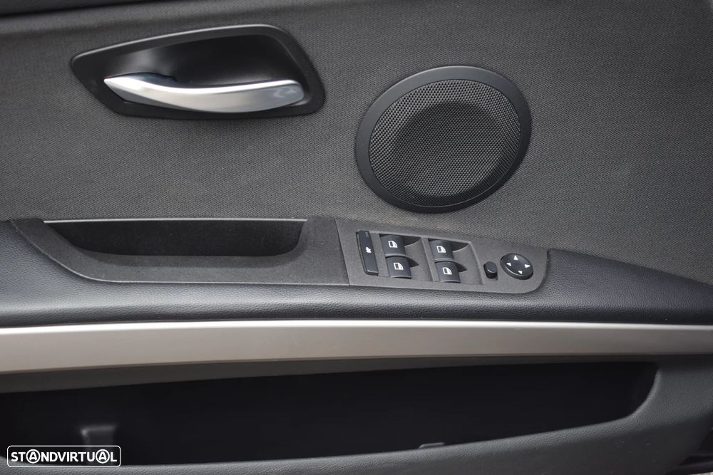 BMW 318 d Exclusive - 21