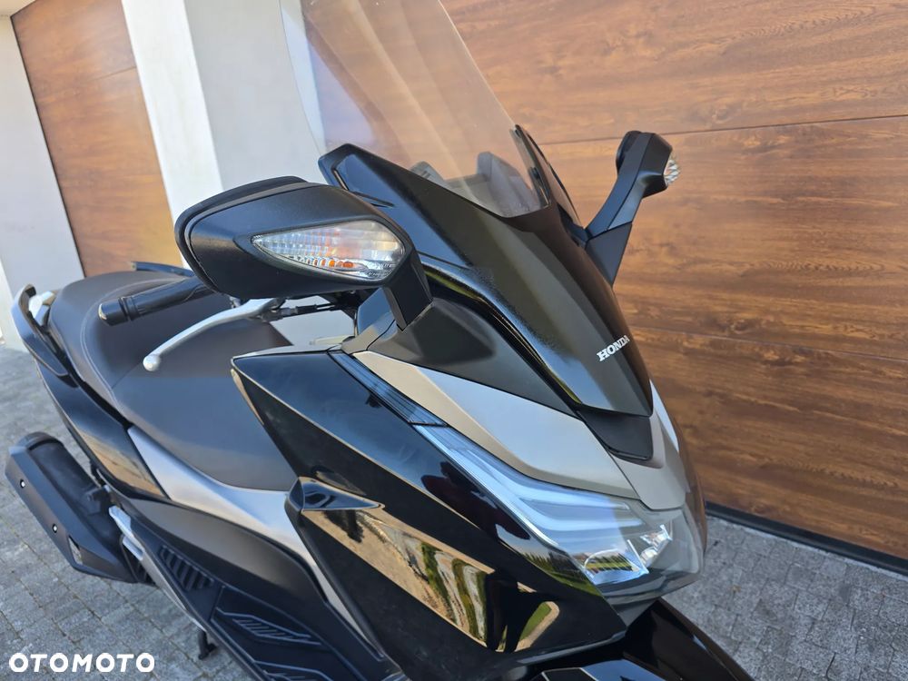 Honda NSS - 5