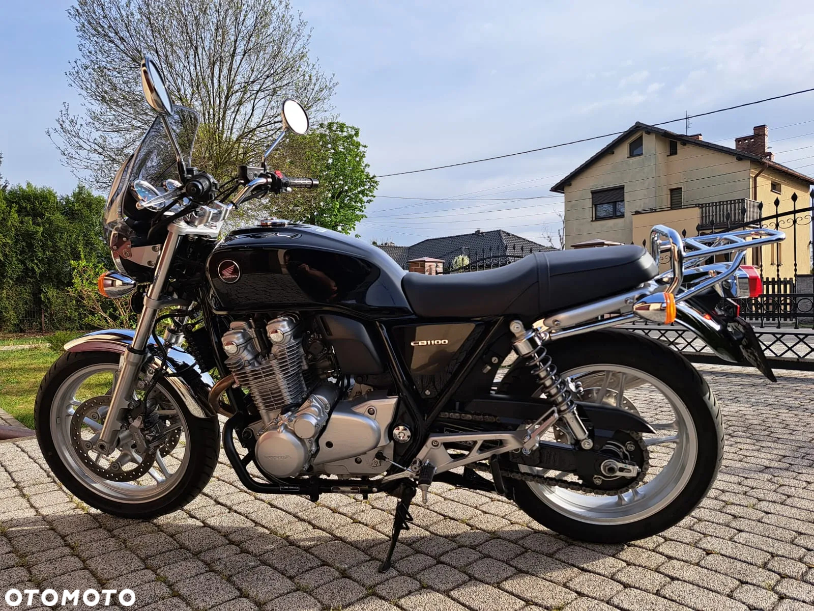 Honda CB - 22