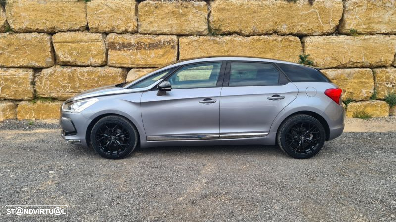 DS DS5 - 3