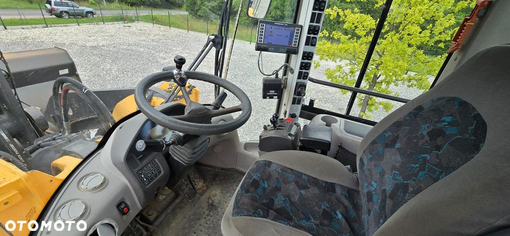 Volvo L150F - 15