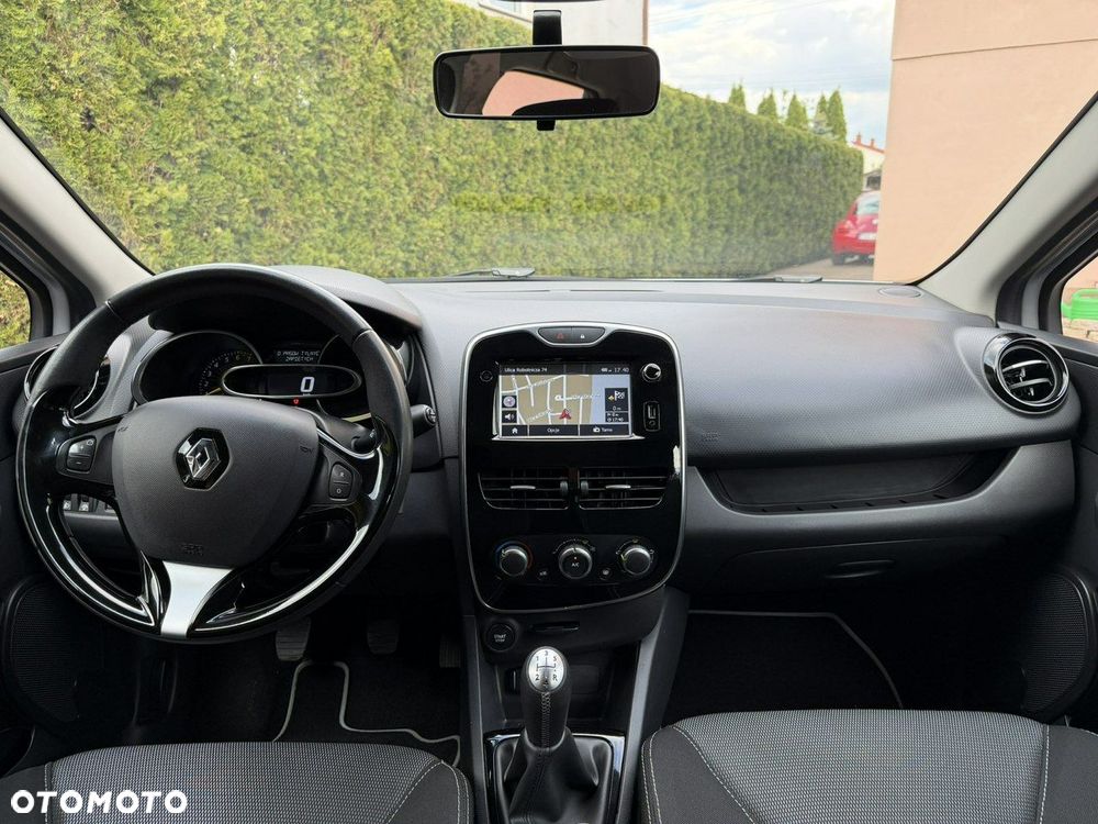 Renault Clio 1.2 16V Life EU6 - 17