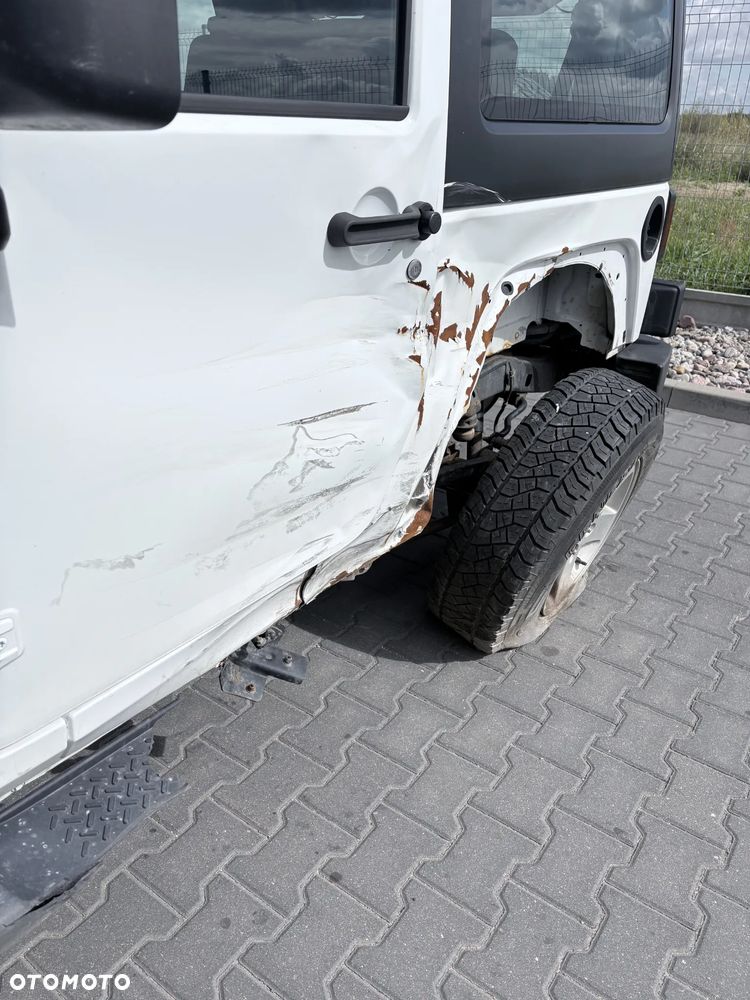 Jeep Wrangler - 4