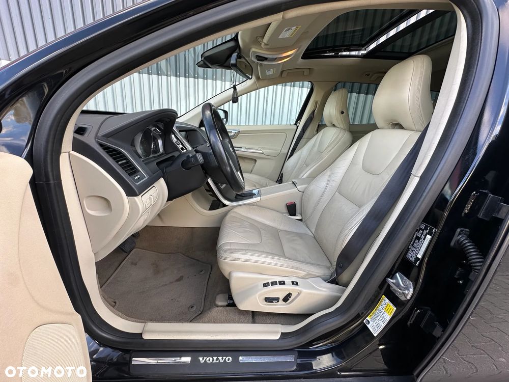 Volvo XC 60 - 17