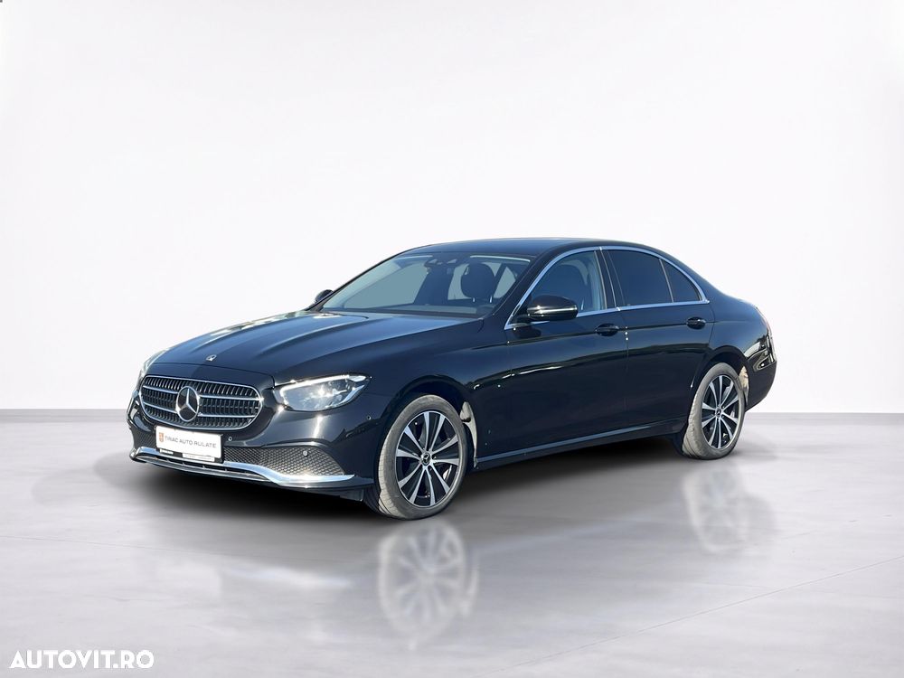 Mercedes-Benz E 300 4MATIC Aut. - 3
