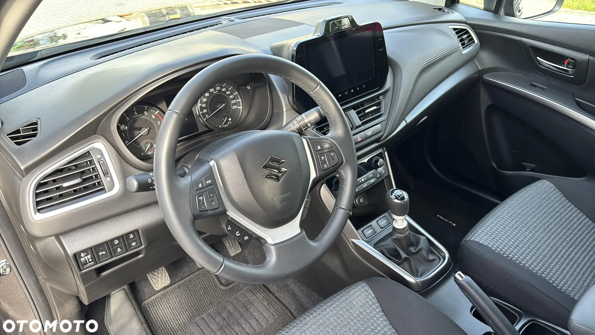 Suzuki SX4 S-Cross - 10