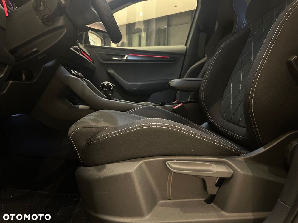 Skoda Karoq 1.5 TSI ACT Sportline DSG - 20