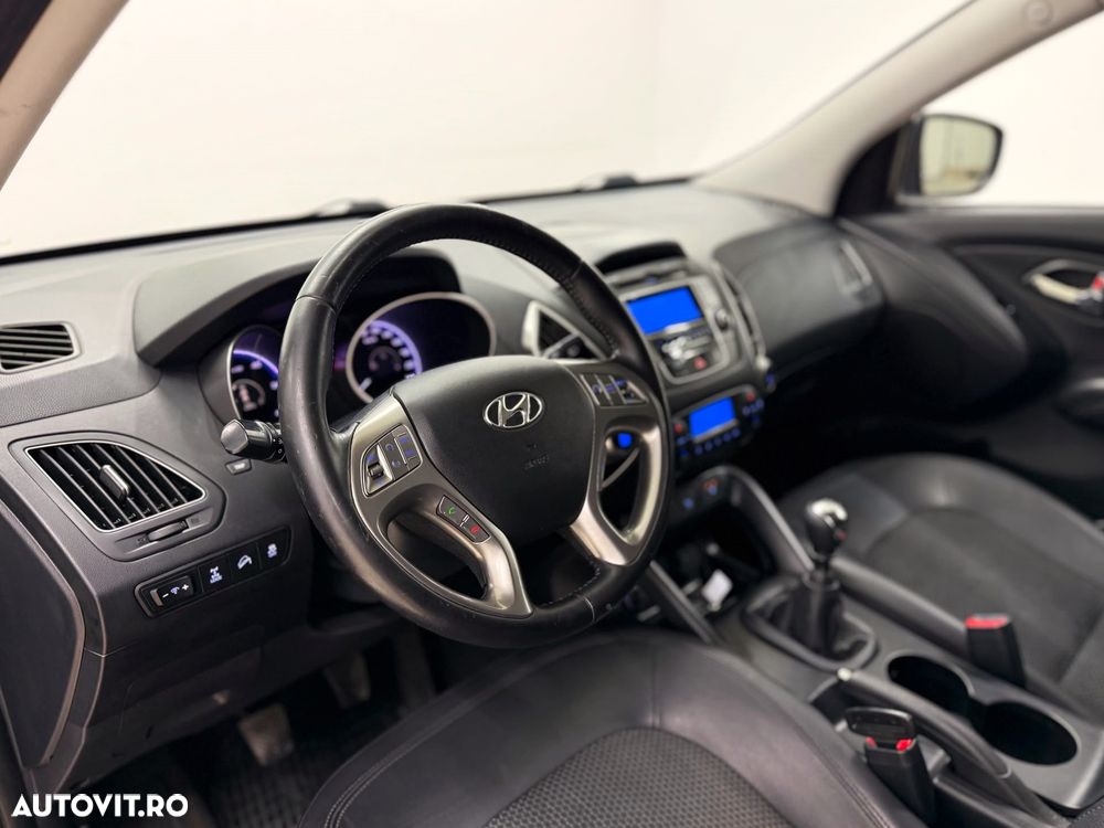 Hyundai ix35 2.0 CRDI 4WD Style - 16