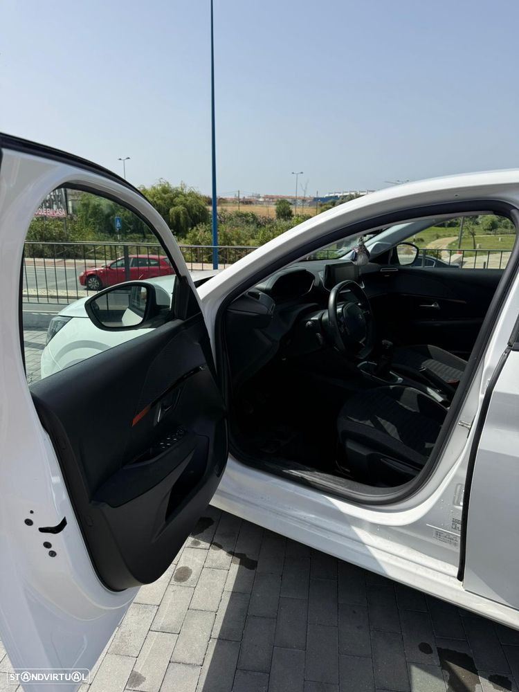 Peugeot 208 1.2 PureTech Active Pack - 13