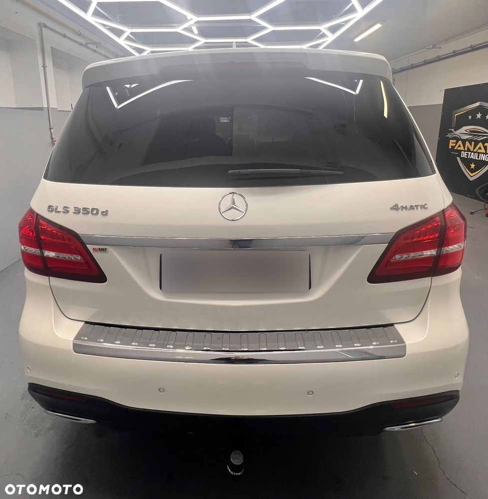 Mercedes-Benz GLS 350 d 4-Matic - 35