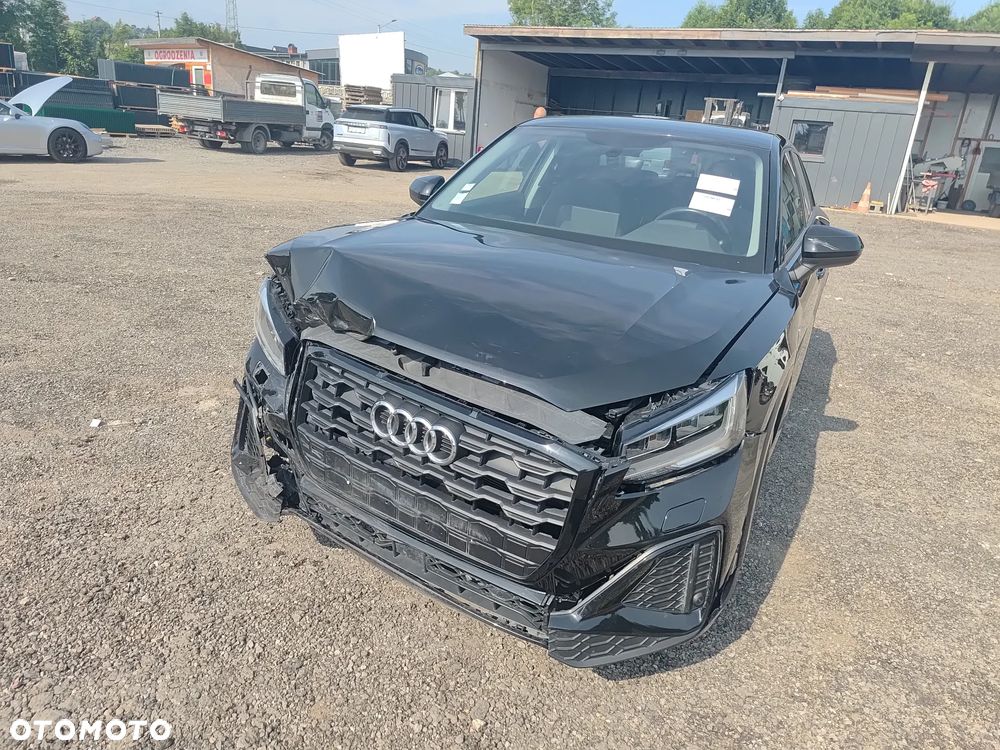 Audi Q2 35 TDI S tronic sport - 17
