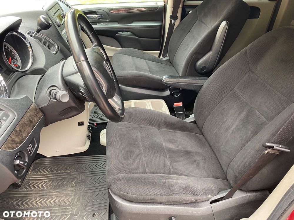 Dodge Grand Caravan ver-3-6-express - 14