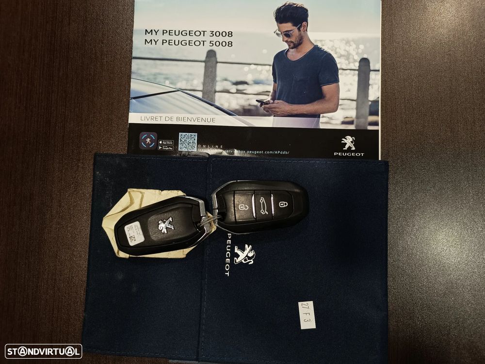 Peugeot 3008 1.2 PureTech Allure Pack EAT8 - 46