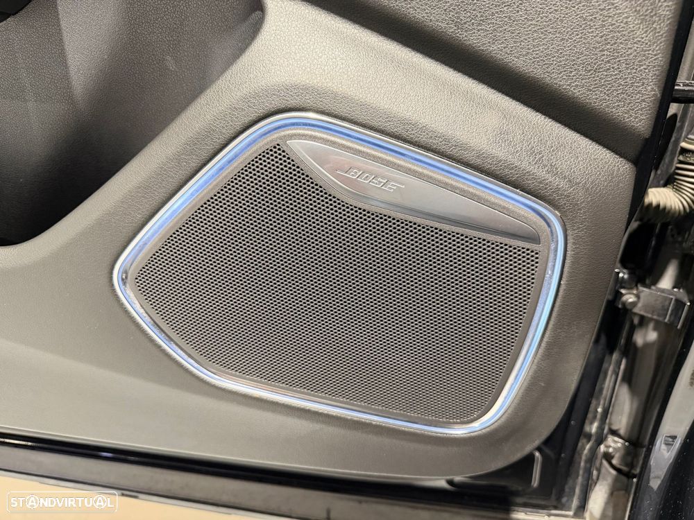 Audi RS Q3 2.5 TFSI quattro S tronic - 15