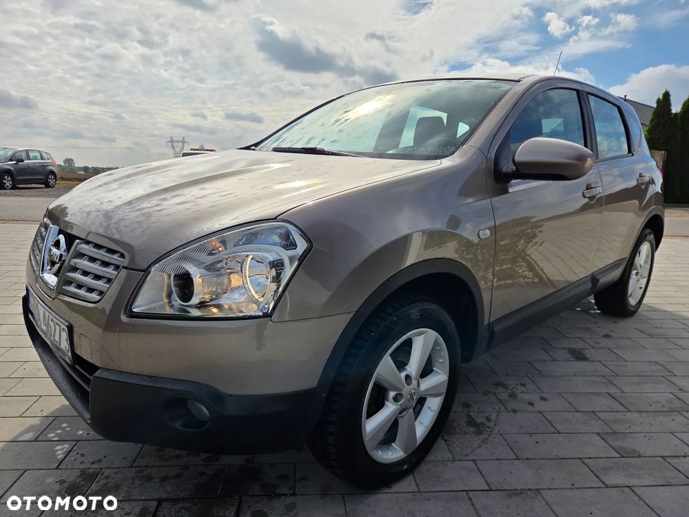Nissan Qashqai - 2