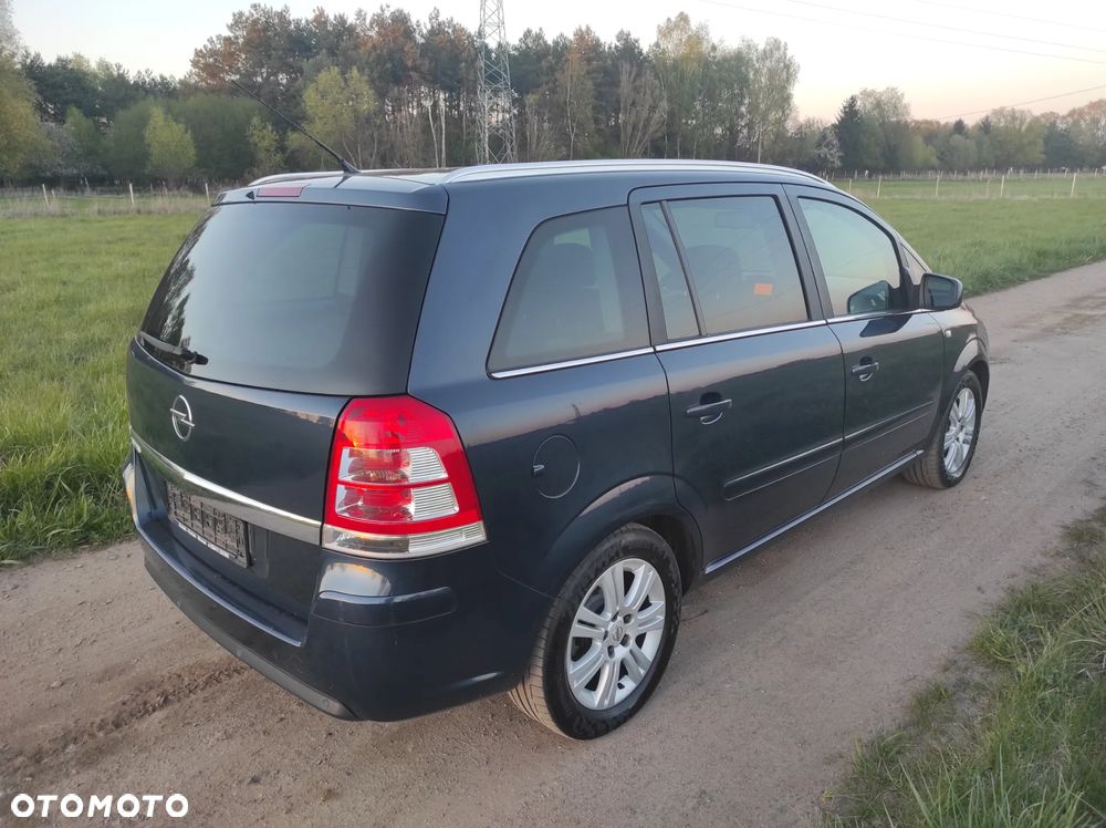 Opel Zafira 1.8 Active - 23
