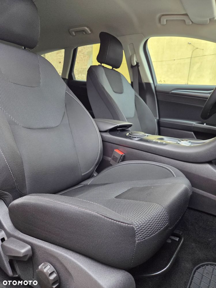 Ford Mondeo 2.0 EcoBlue Titanium - 15