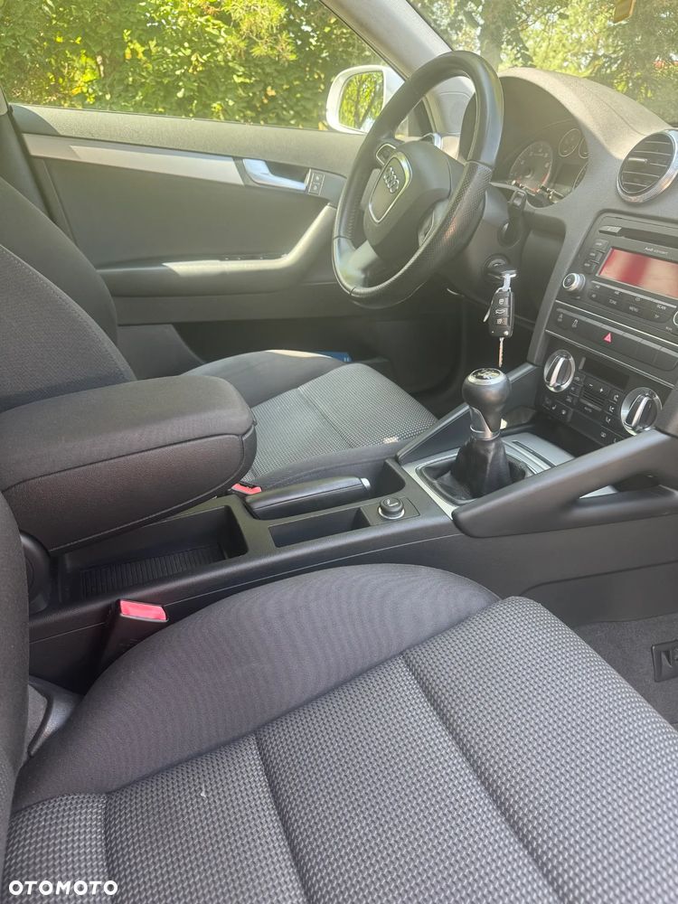 Audi A3 Sportback 1.2 TFSI Ambiente - 13