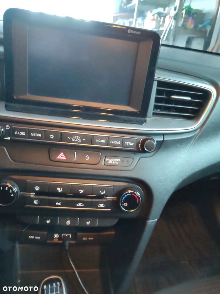 Kia Ceed 1.4 L Business Line - 10