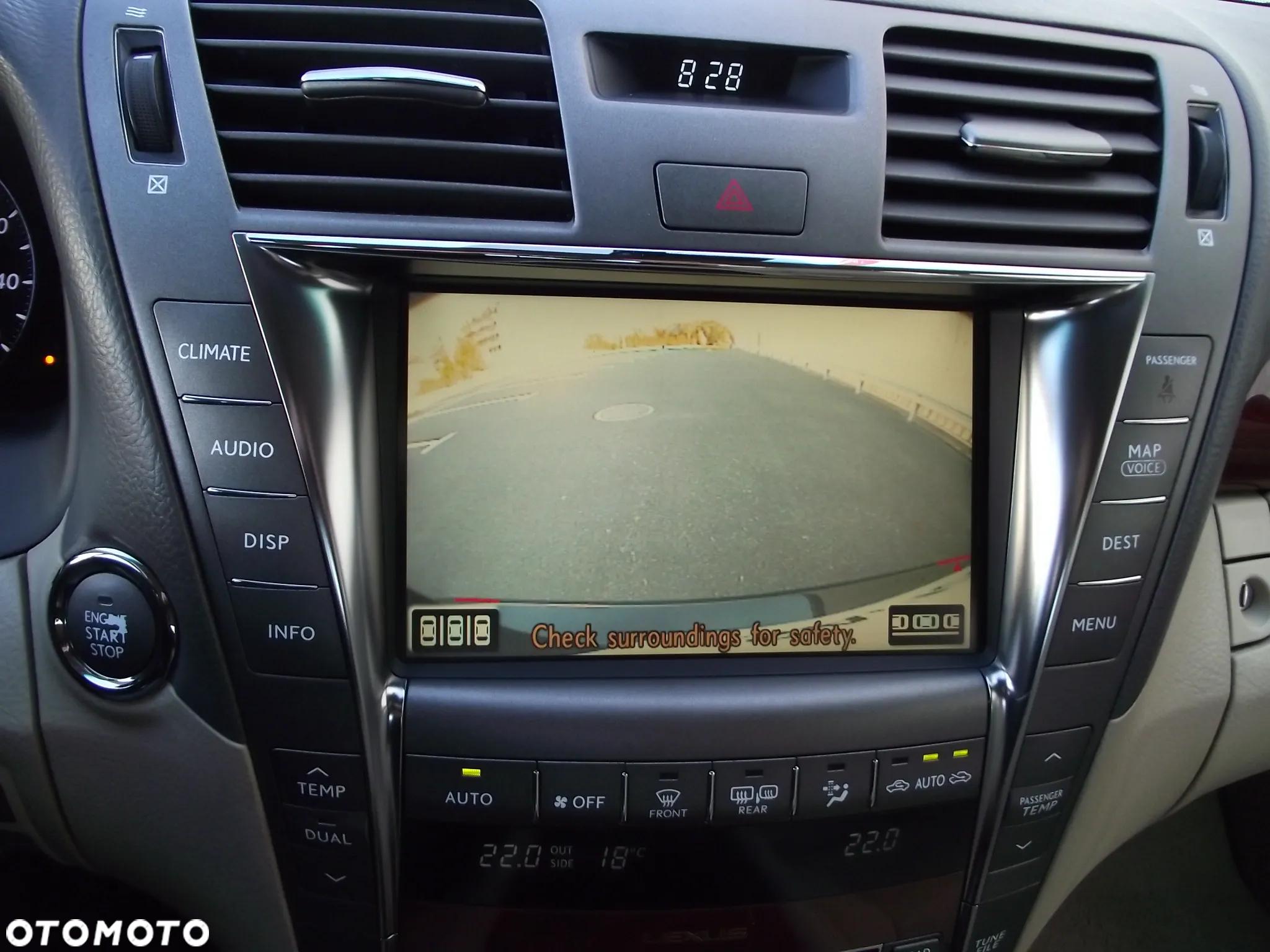 Lexus LS 460 Impression Line - 29