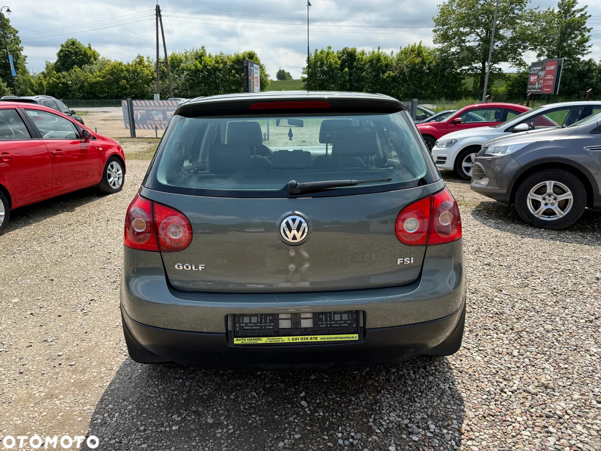 Volkswagen Golf - 6