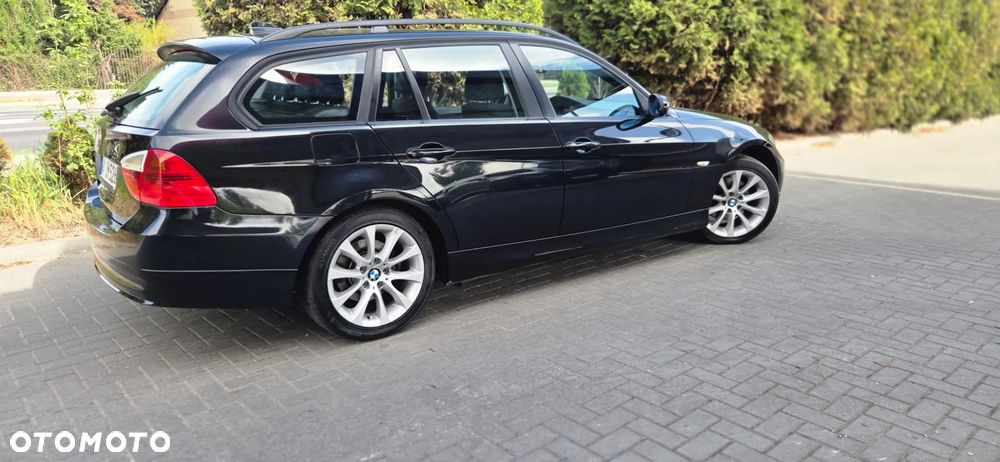BMW Seria 3 320d DPF - 14