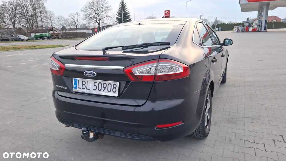 Ford Mondeo 2.0 TDCi Ghia - 7