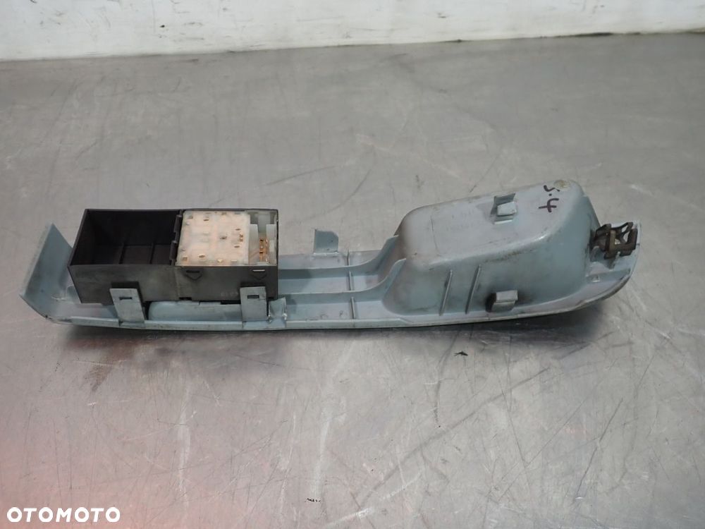 PANEL STEROWANIA SZYB NISSAN MICRA K12 C+C - 2