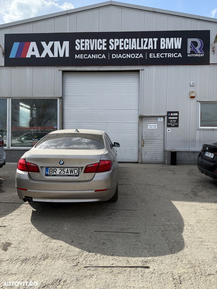 BMW Seria 5 520d Special Edition - 11