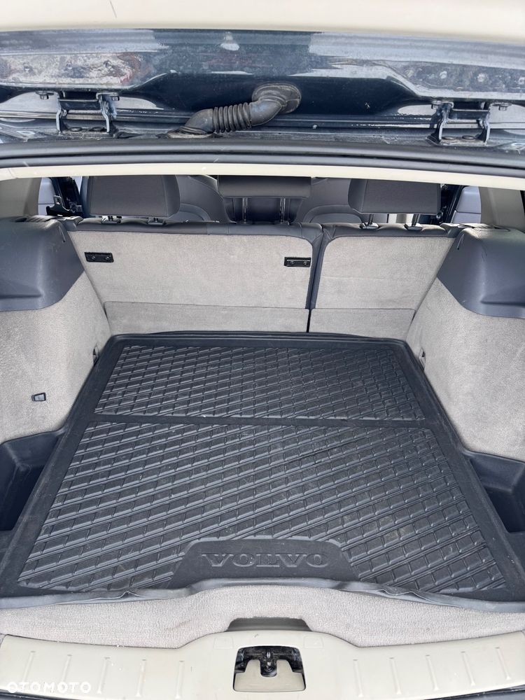 Volvo V50 D5 - 23