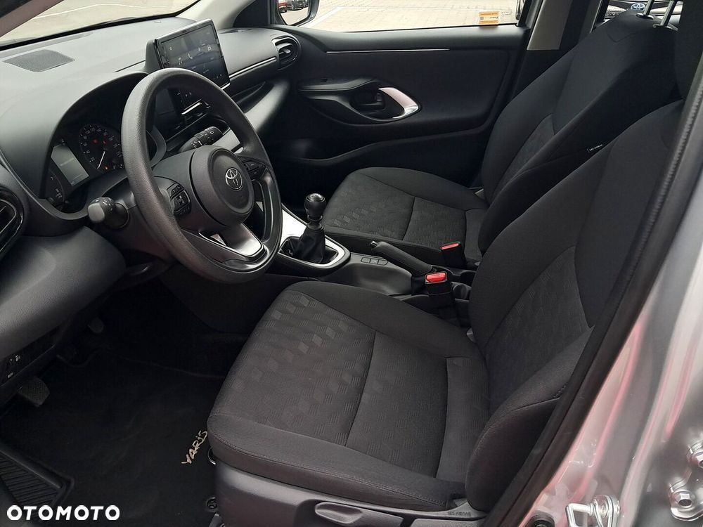 Toyota Yaris 1.5 Active - 13