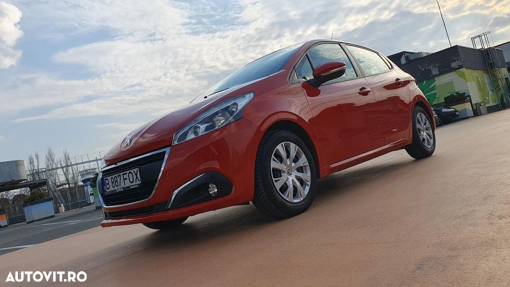 Peugeot 208 1.2 L PureTech Allure - 16
