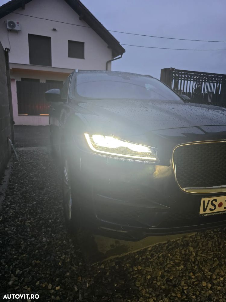 Jaguar F-Pace 30d AWD First Edition - 18