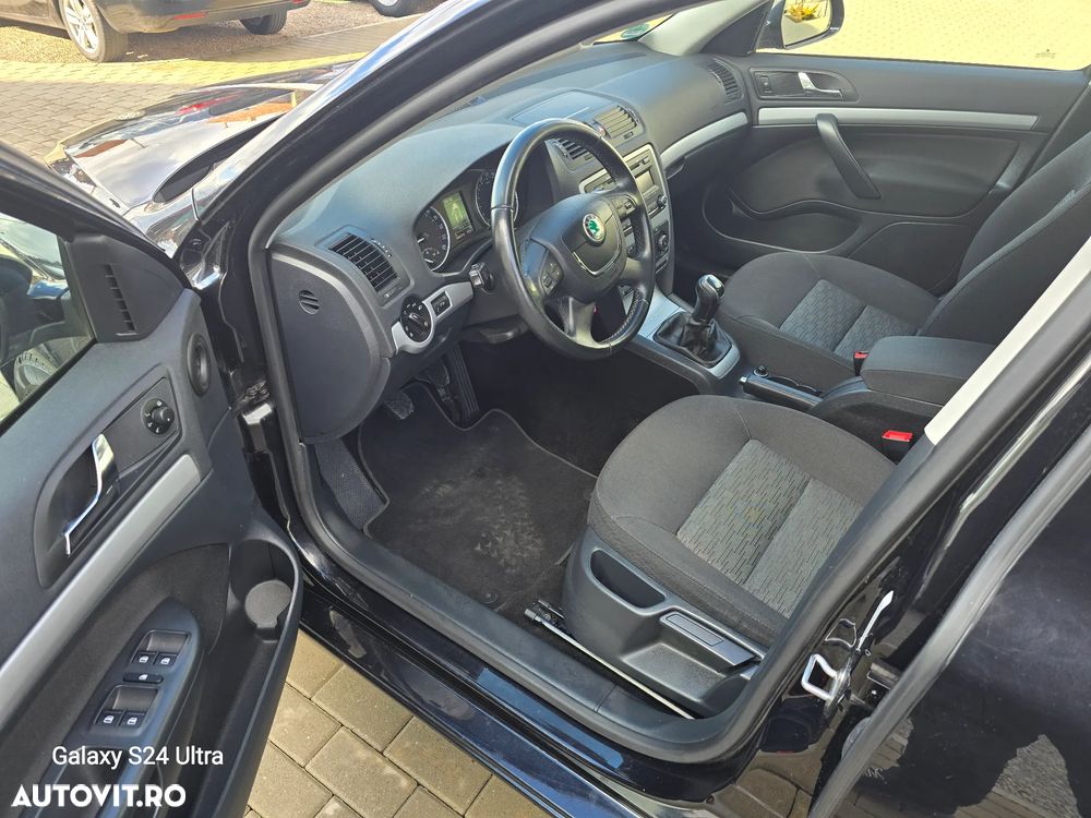 Skoda Octavia 2.0 TDI DPF Ambition - 8