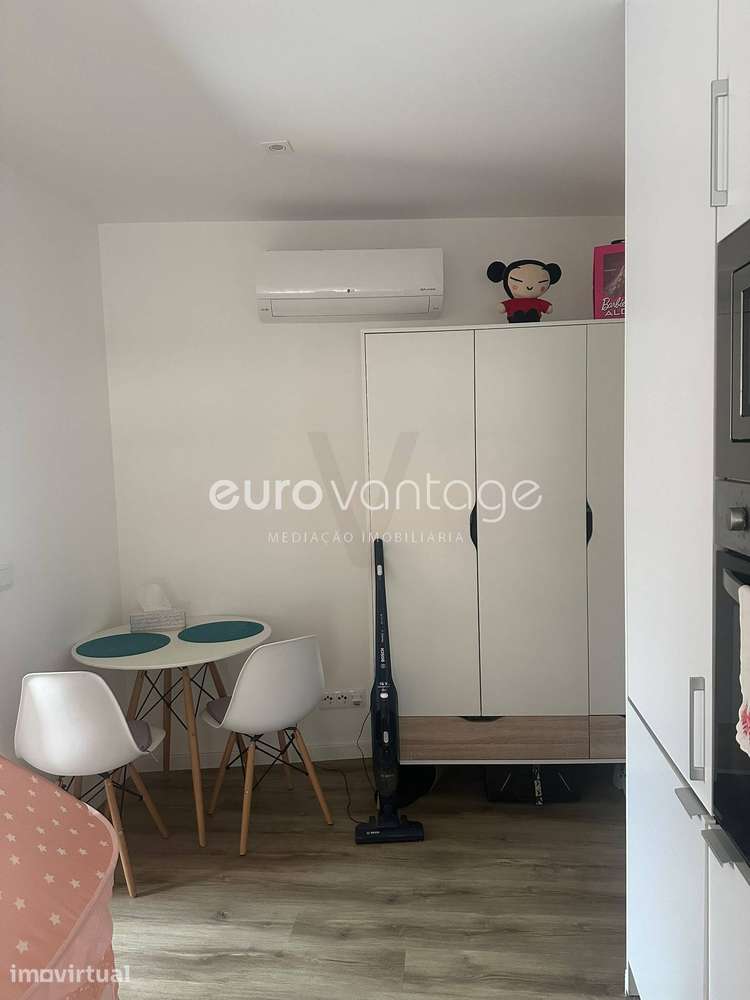 Apartamento T0, para Arrendamento - Centro Histórico, Leiria - Grande imagem: 4/11