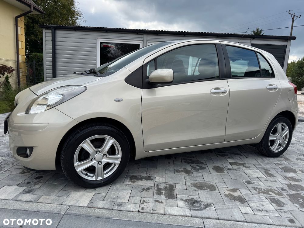 Toyota Yaris 1.33 Prestige - 11