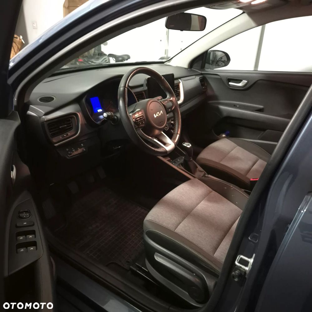 Kia Stonic - 10