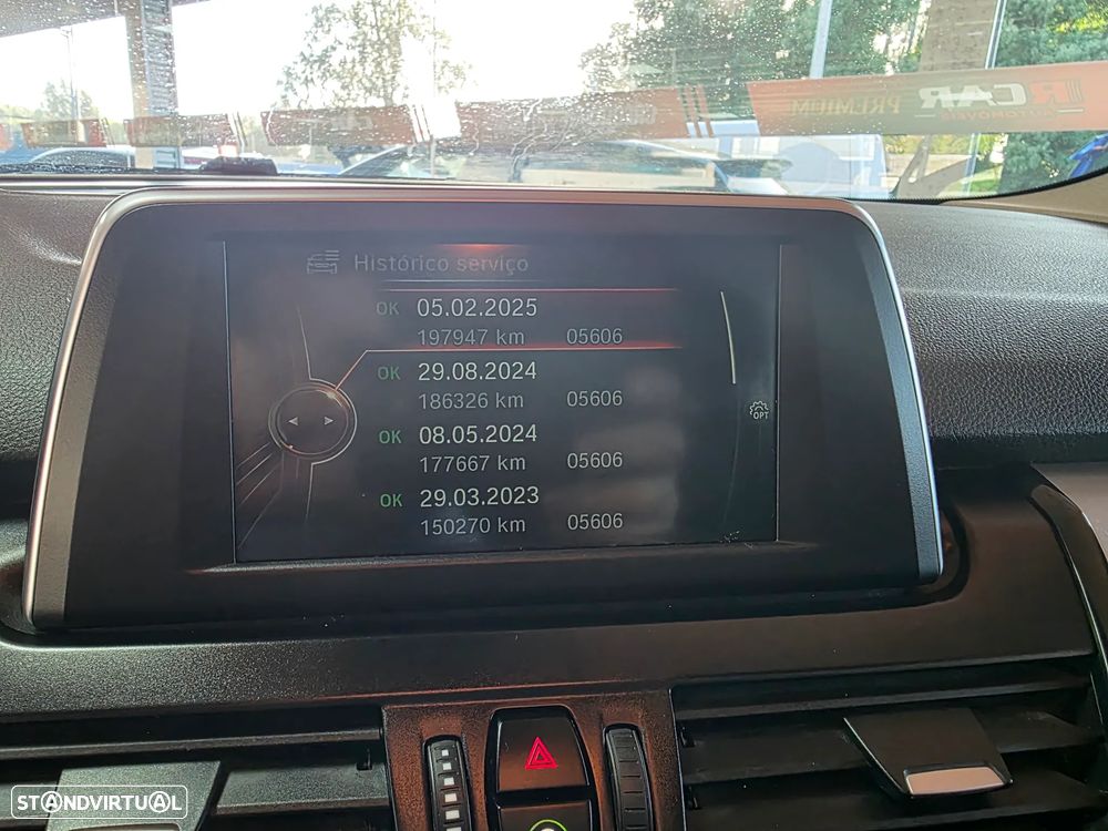 BMW 216 Gran Tourer d Sport Line - 23