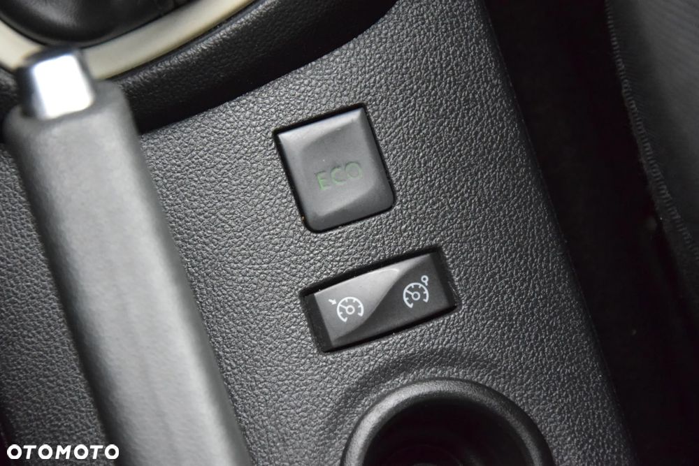 Renault Captur 0.9 Energy TCe Intens EU6 - 26