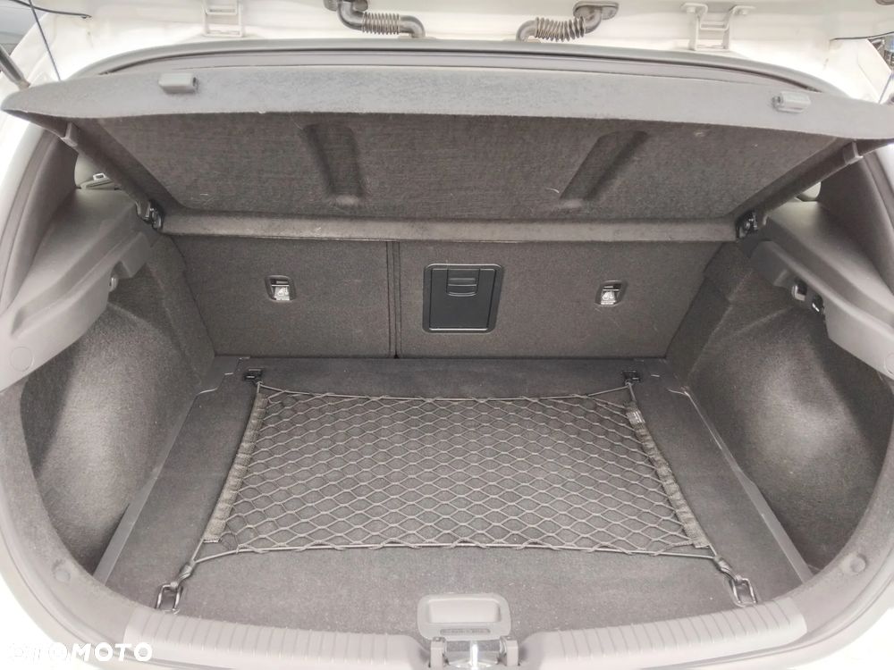 Hyundai i30 1.0 T-GDI Smart - 23