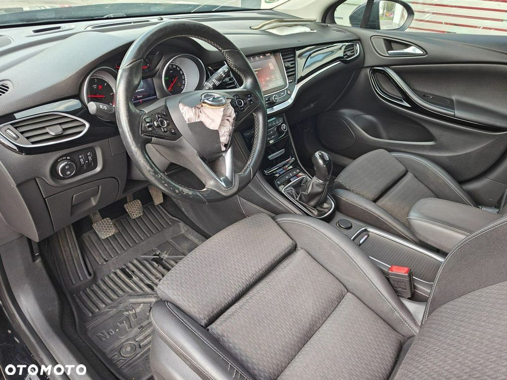 Opel Astra - 9