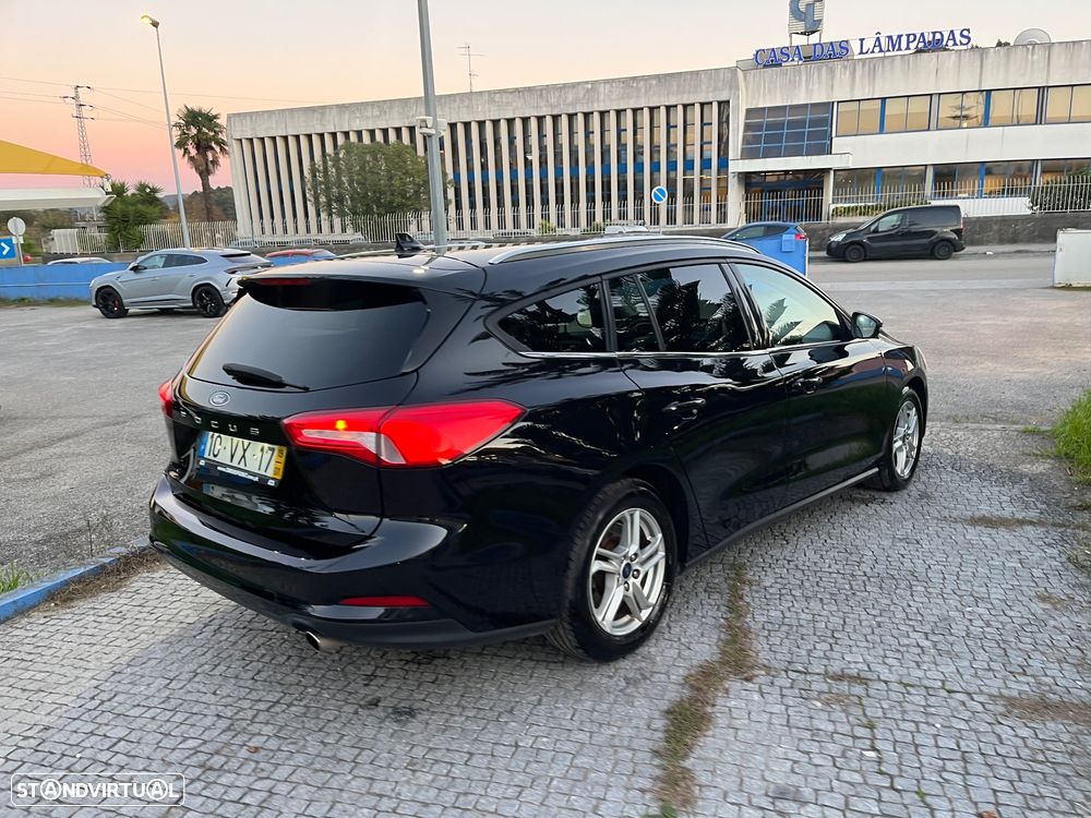 Ford Focus SW 1.5 TDCi EcoBlue Titanium - 8