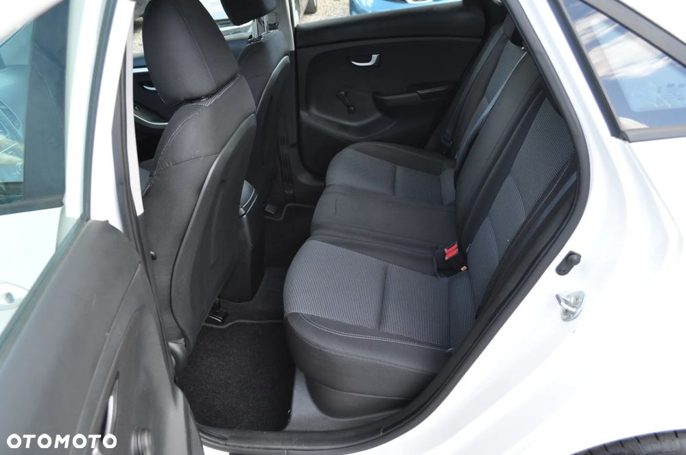 Hyundai i30 1.4 Fifa World Cup Edition - 19