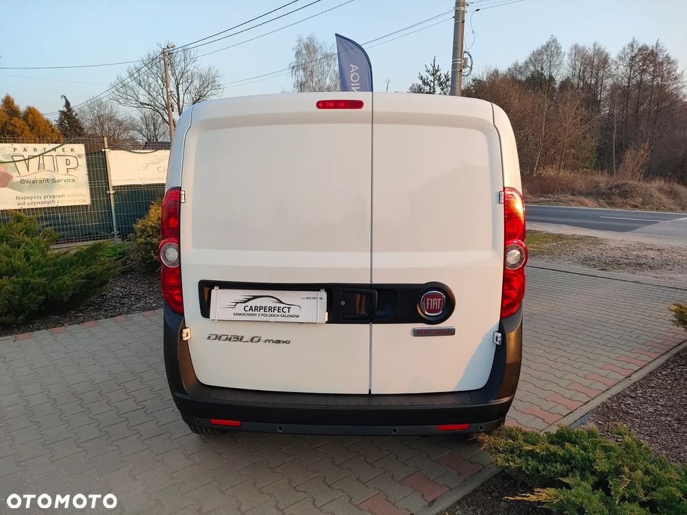 Fiat DOBLO MAXI - 12