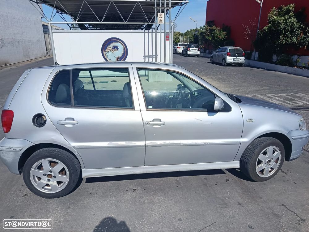 VW Polo 1.0 Confortline - 6