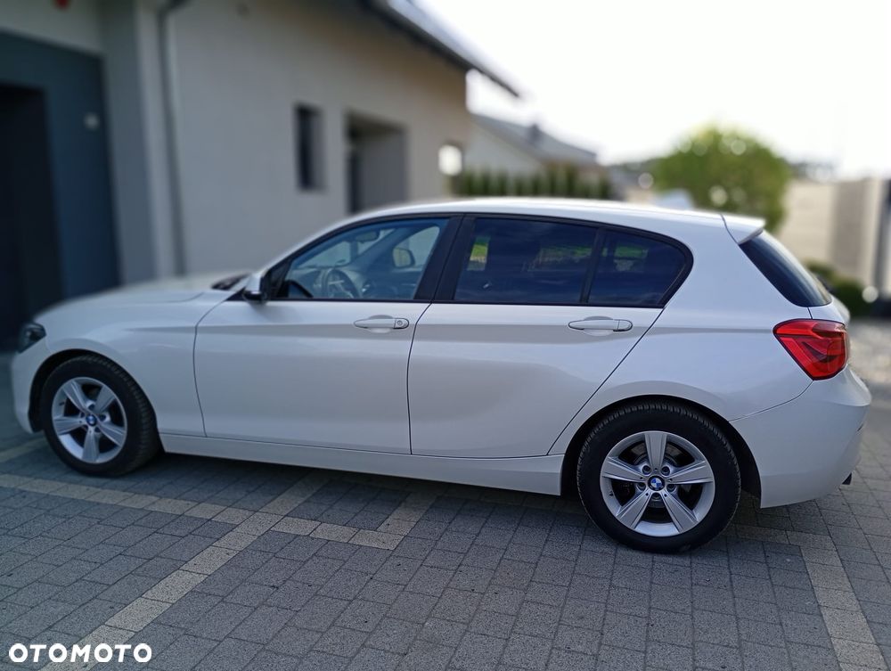 BMW Seria 1 116d Sport Line - 9